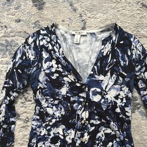White House Black Market Blue Floral Cardigan